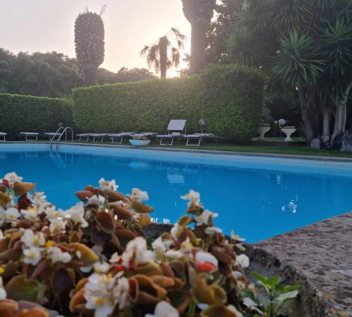 Villa Cagifa Luxurious Large Villa With A Pool Fregenae